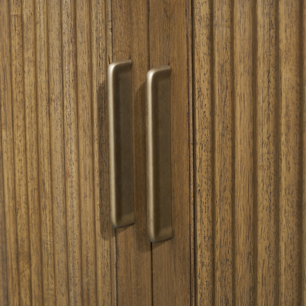 Verona Murphy Bed hardware detail