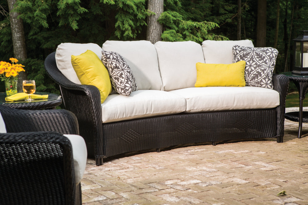 Lloyd Flanders Reflections Crescent Sofa, lifestyle photo 3