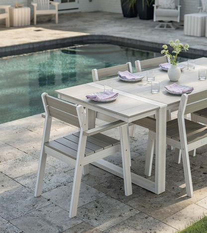 Berlin Gardens Calla 39" Square Dining Table
