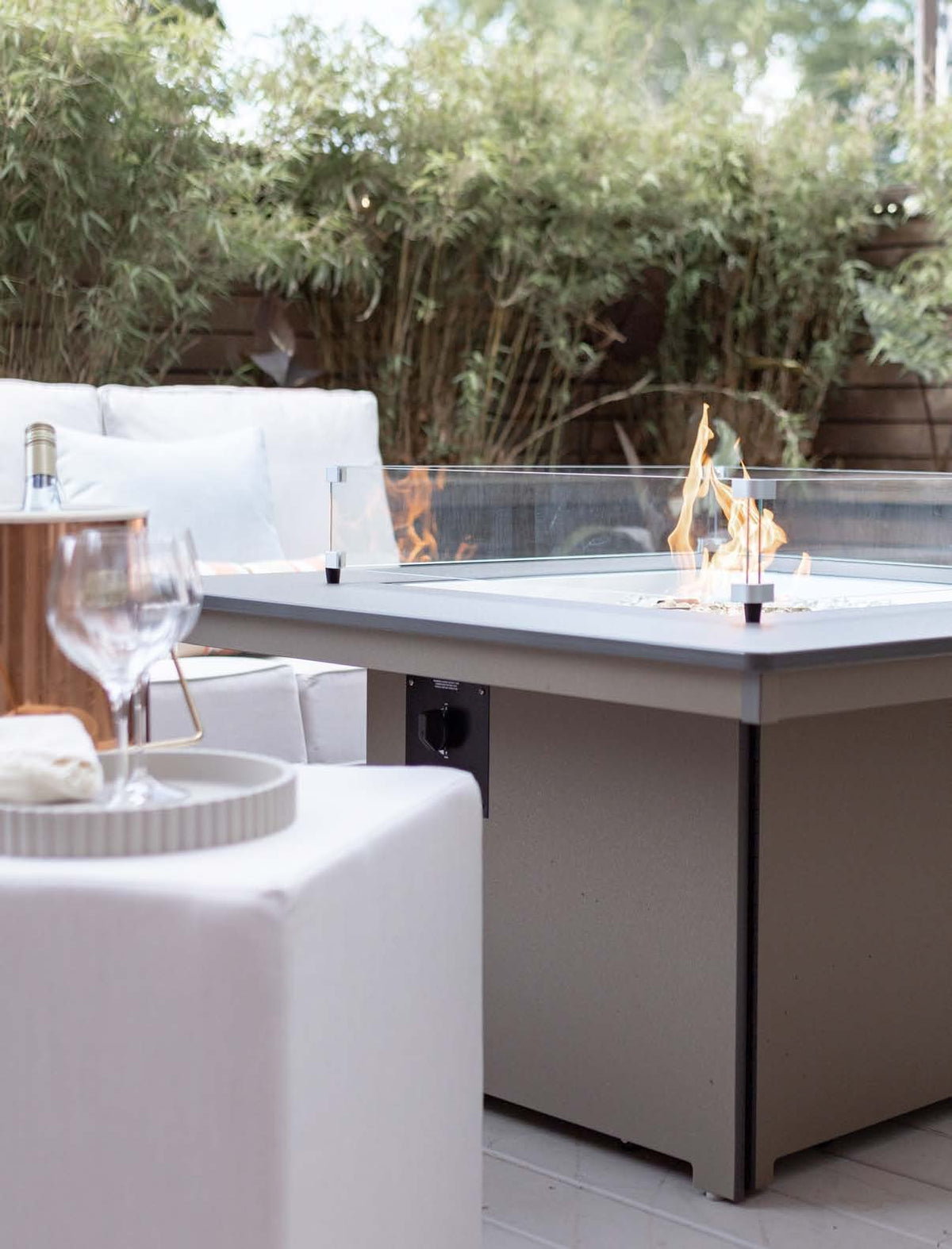 Berlin Gardens Numa 47" Sq Fire Table Counter