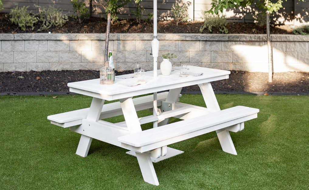 Berlin Gardens Rectangular ADA Picnic Table
