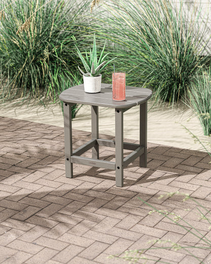 POLYWOOD South Beach 18" Side Table in Slate Grey in an outdoor setting