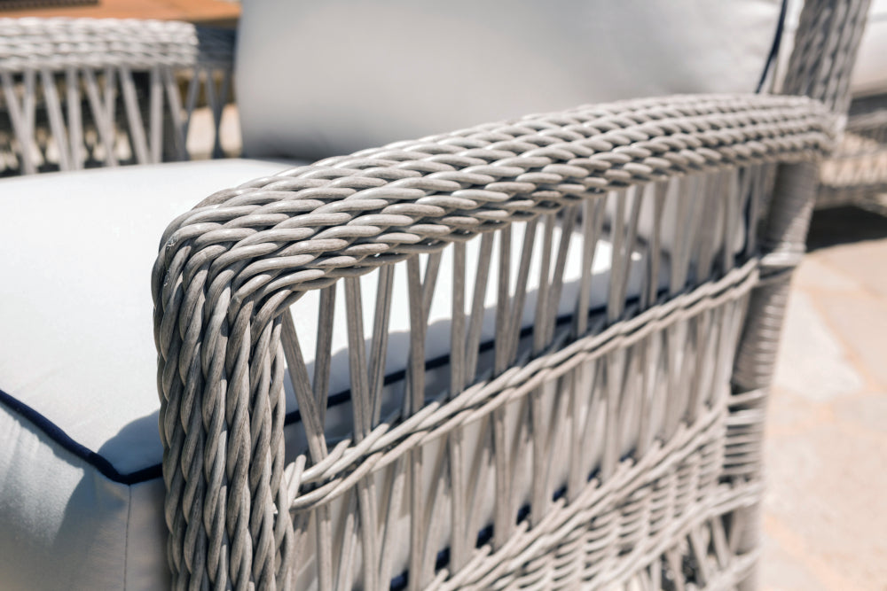 Lloyd Flanders Mackinac Lounge Chair, lifestyle photo 3