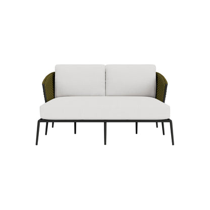 Lloyd Flanders Escape Daybed, lifestyle photo 2