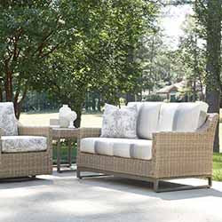 Lloyd Flanders Milan Loveseat, lifestyle photo 3