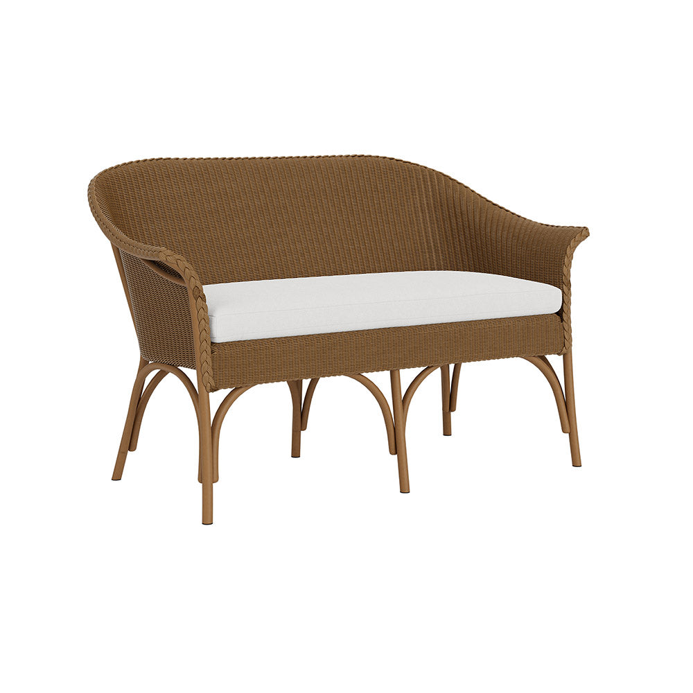 Lloyd Flanders All Seasons Settee, lifestyle photo 1