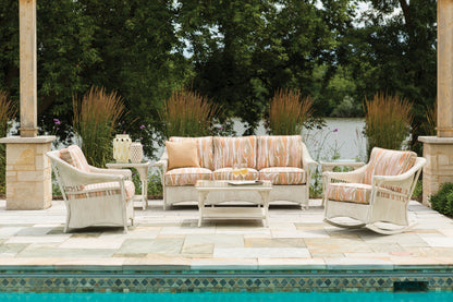Lloyd Flanders Nantucket Sofa, lifestyle photo 3