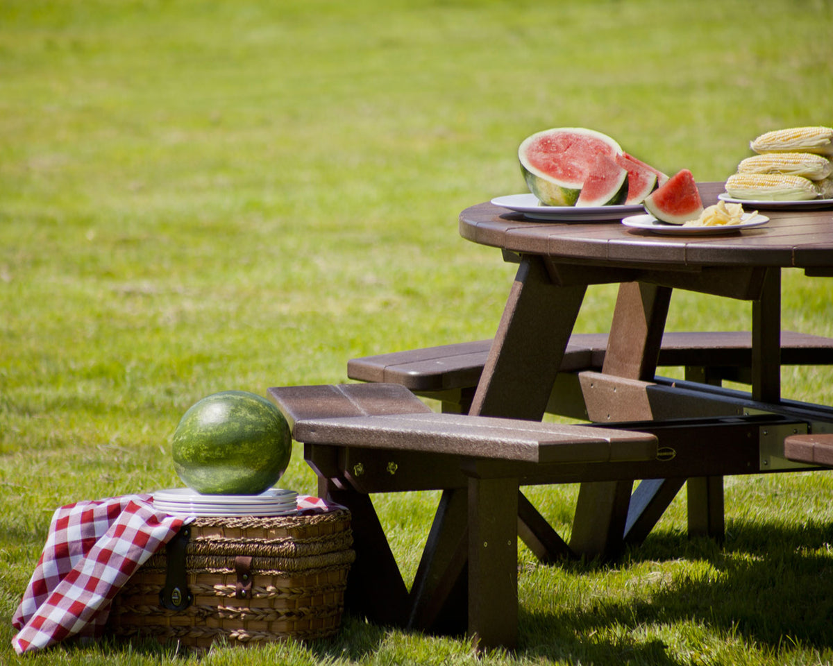 POLYWOOD Park 53" Octagon Table lifestyle