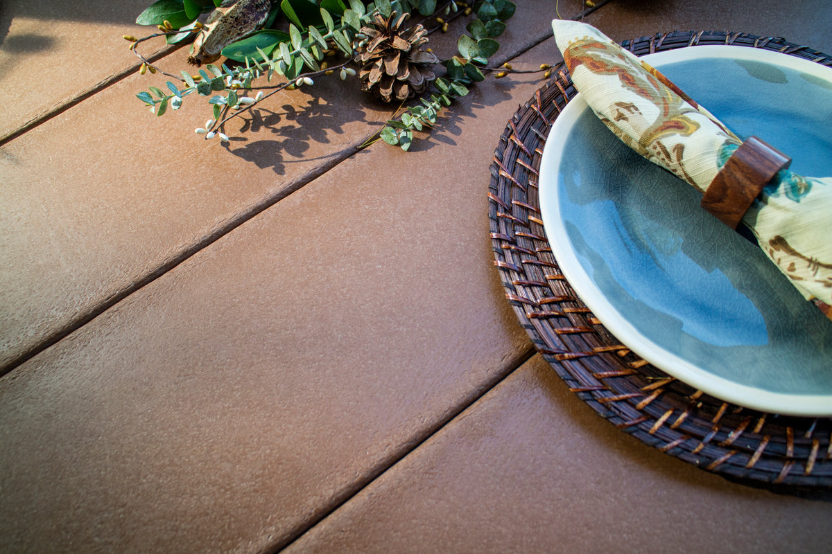 Feature close-up of the POLYWOOD Traditional Garden Dining Arm Chair in Teak