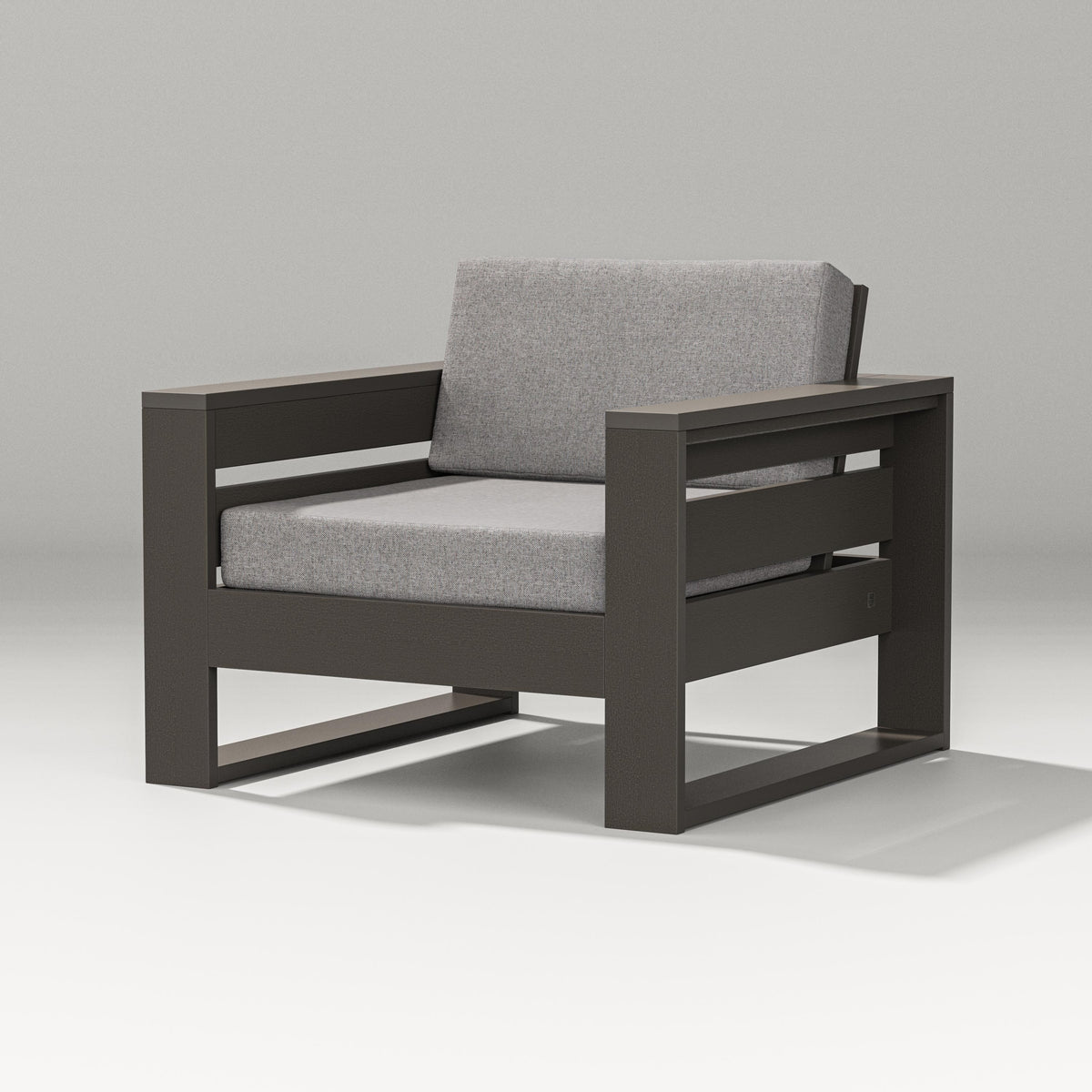 POLYWOOD Latitude Lounge Chair in Vintage Coffee / Grey Mist