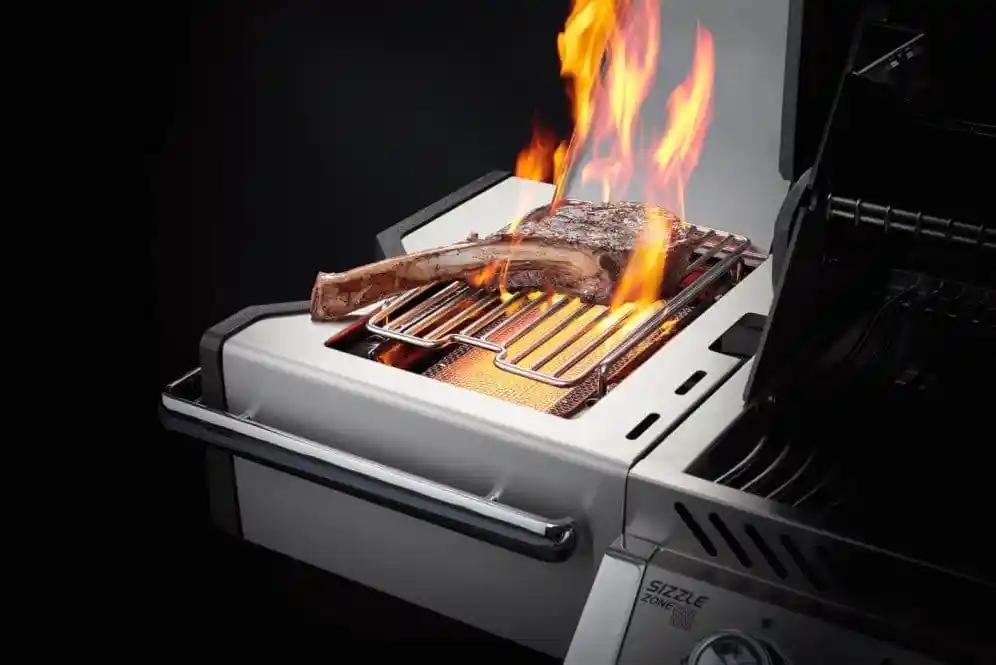 Prestige PRO™ 665 RSIB with Infrared Side and Rear Burners - Casual Furniture World