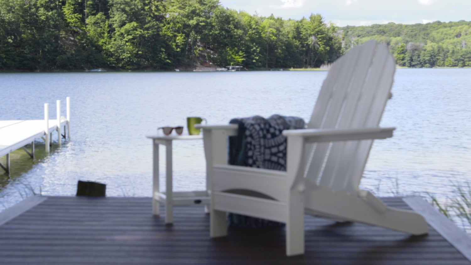 POLYWOOD Classic Oversized Folding Adirondack Chair