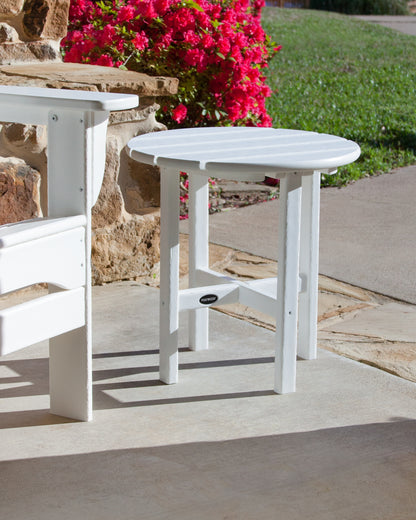 POLYWOOD Round 18" Side Table in White styled outdoors