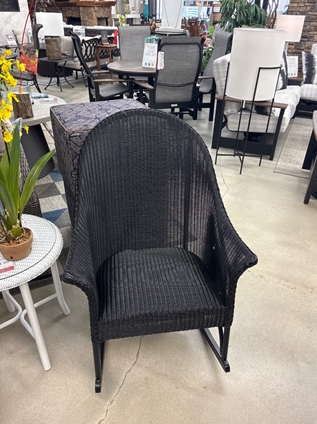 Lloyd Flanders All Seasons Padded Seat - Ebony
