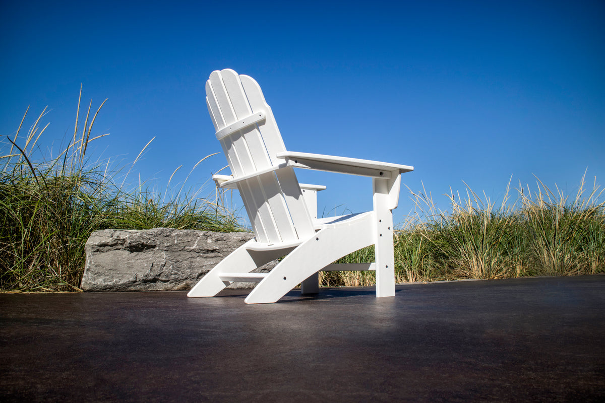 Detail photo of the POLYWOOD Vineyard Curveback Adirondack Chair in White (3)