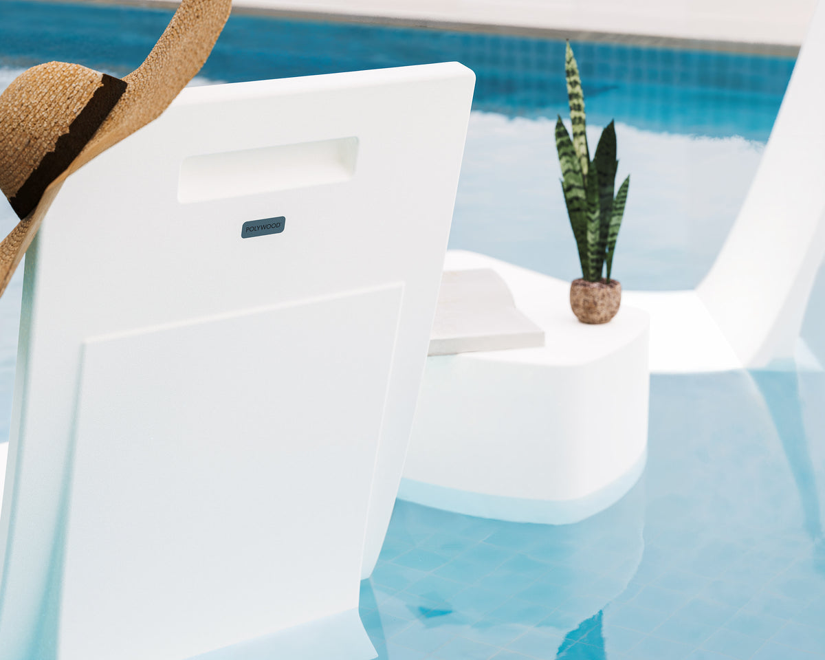 POLYWOOD Laguna 3-Piece In-Pool Chair Lounge Set in an outdoor setting